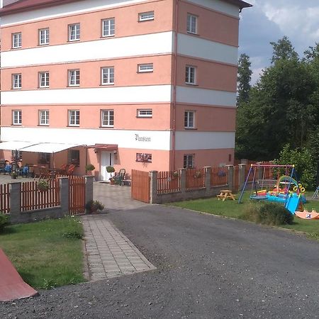 Penzion Hajsky Mlyn Nebanice Bagian luar foto