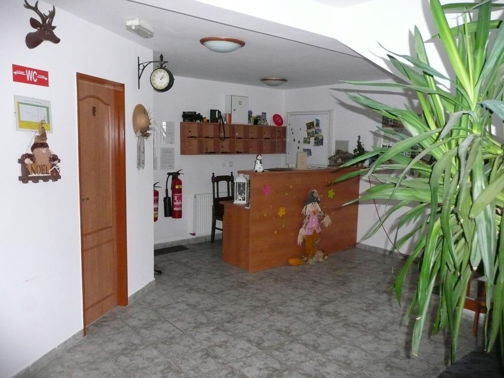 Penzion Hajsky Mlyn Nebanice Bagian luar foto